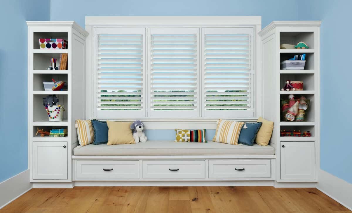 Benefits of Interior Shutters, custom Hunter Douglas Palm Beach™ Polysatin™ Shutters near Venice, Florida