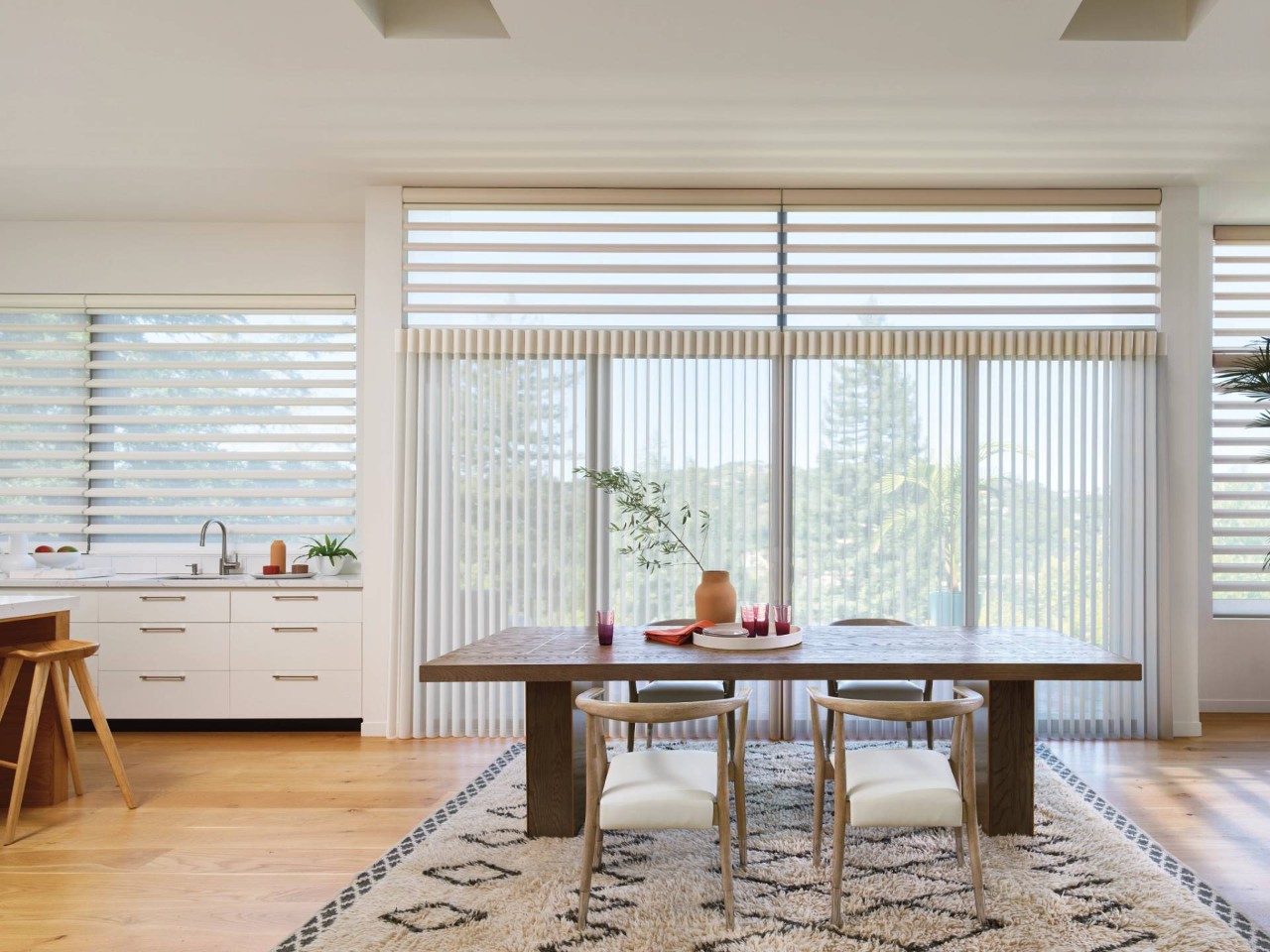Hunter Douglas Pirouette® Sheer Shades near Venice, Florida (FL) 